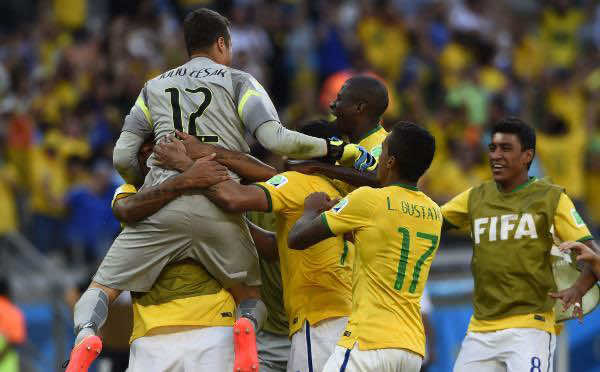 البرازيل تهزم الشيلي بركلات الترجيح وتبلغ دور الثمانية في كأس العالم