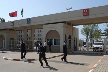 بنكيران يفتح مستشفى الشيخ زايد أمام الفقراء