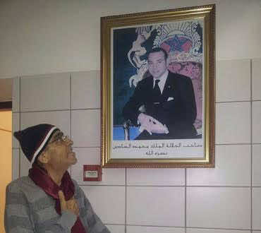 الفنان الشامخ يتماثل لللشفاء بالمستشفى العسكري بالرباط  