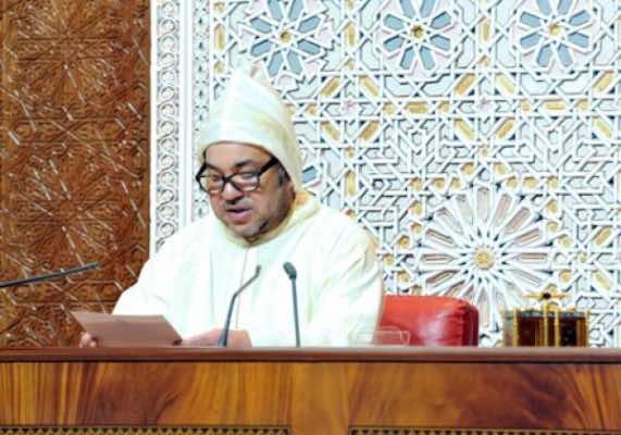 البرلمان يتزين لاستقبال الملك