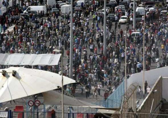 مطالبة بتطبيق الحكم الذاتي في سبتة ومليلية
