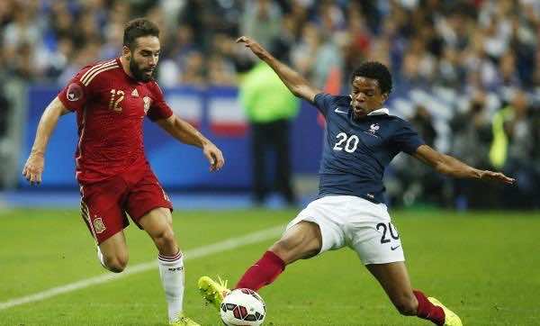 كارفخال مهدد بالغياب عن ديربي مدريد للإصابة