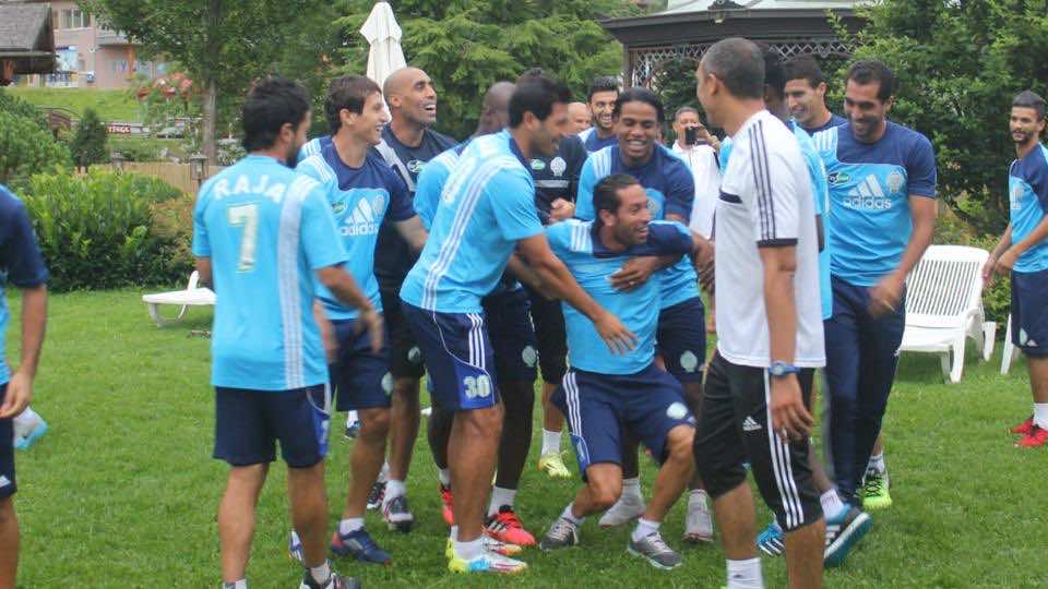 بنشيخة يطلب من لاعبيه التدريب مباشرة بعد مباراة الخميسات (فيديو) 