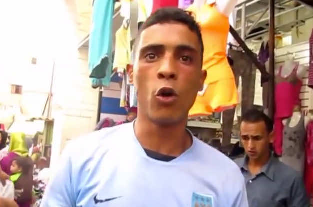 بائع متجول في رسالة الى الملك: راه التعذيب عندك فالبلاد!!