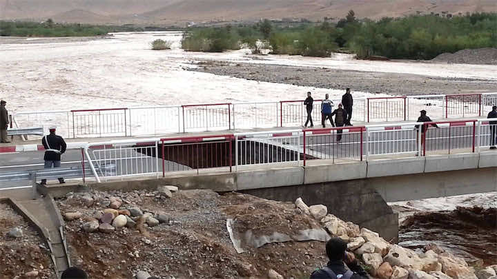 الرباح يعلن عن فتح تحقيق في حادث انهيار قنطرة تالوين 