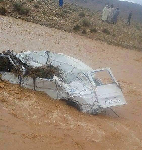 فيضانات وادي" تيمسروت" تحاصر الخلفي وتمنعه من دخول كلميم