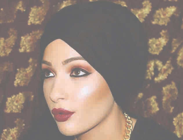 مغربية-سويسرية تسحر أمريكا بجمالها
