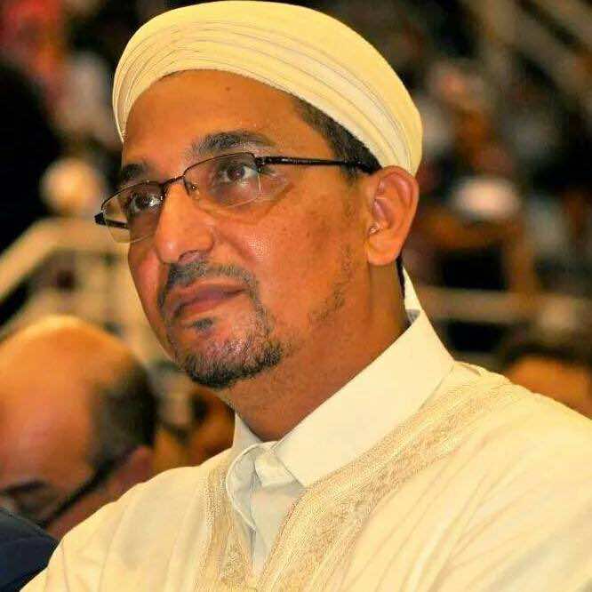 أبو حفص:  سأعزي نفسي أولا في وفاة باها قبل تعزية بنكيران 