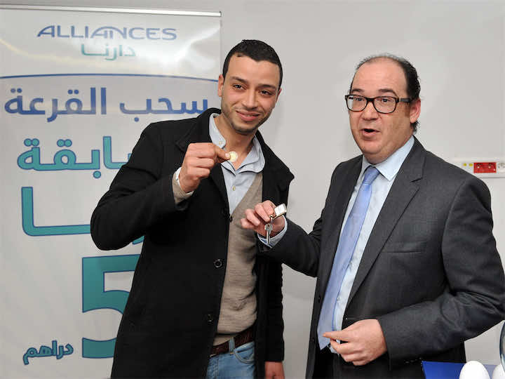 عاطل عن العمل يحصل على شقة مقابل "5 دراهم" فقط!