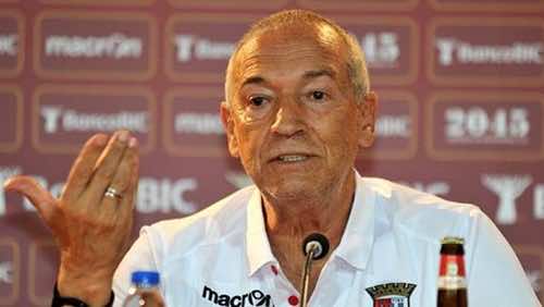 مدرب الزمالك يسترجع ذكرياته في المغرب وأساطير الجيش الملكي - فيديو