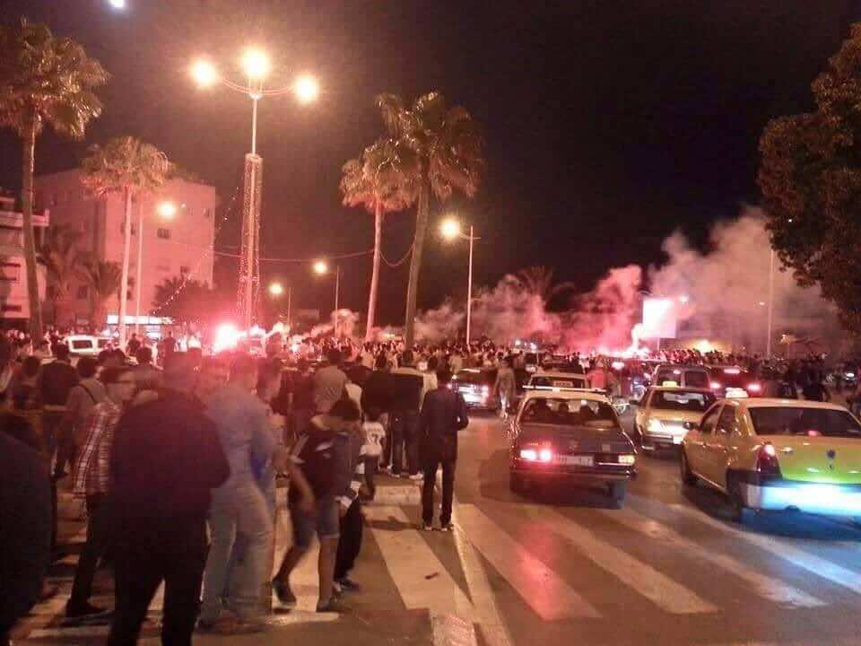 جماهير الماط تجوب شوارع تطوان احتفاء بالتأهل