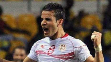 نجم المنتخب التونسي يوقع لفريق الرجاء الرياضي