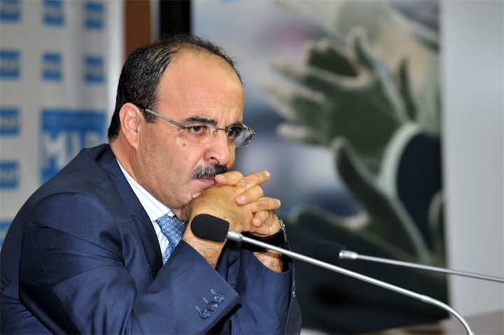 العمري: حرمتني الداخلية من السفر لسنوات ولهذا أنتقم الآن بالسفر كثيرا