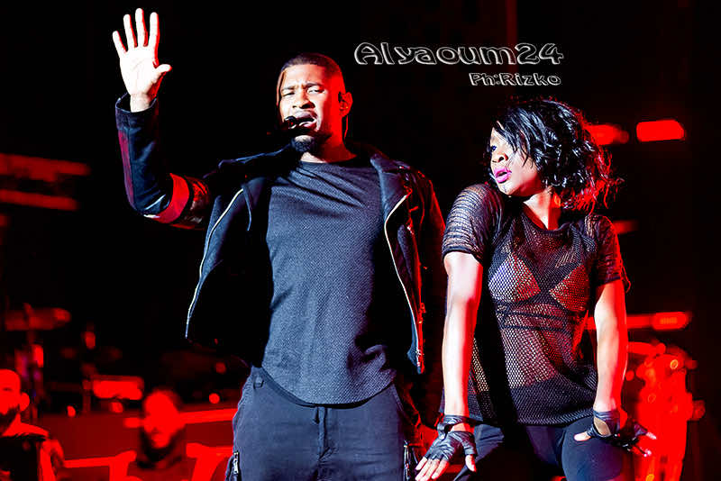 usher يحصد الآلاف من المتتبعين في اول إطلالة له بموازين