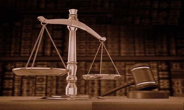 أمريكا تسمح لمهاجر غير شرعي بمزاولة مهنة المحاماة