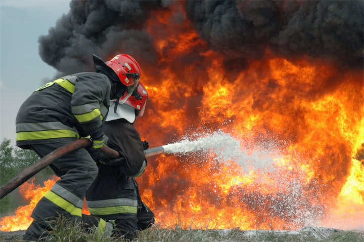كلفة الحرائق.. 145 حريقا كلفت 6 ملايين درهم بجهة طنجة في 2014