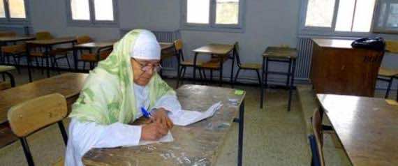 فاطنة 72 سنة..من مقاعد محو الأمية عام 2008 إلى امتحانات باكالوريا 2015