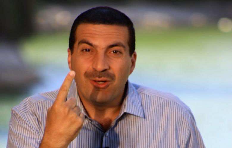 عمرو خالد يرد على منتقدي دعائه في الحج لمتتبعي صفحته- فيديو