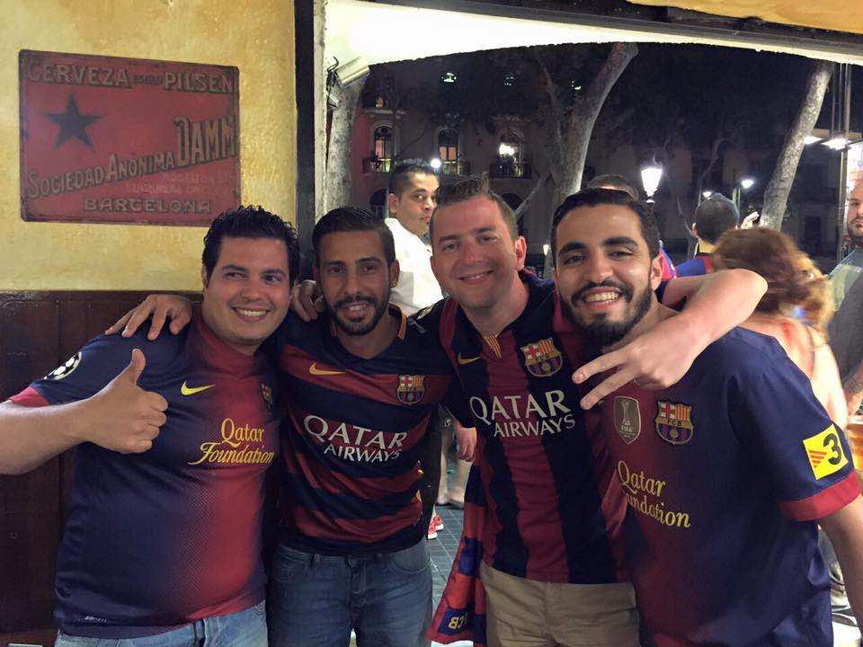 صورة متولي مع نجم برشلونة "تُلهب"مواقع التواصل الإجتماعي  -صورة
