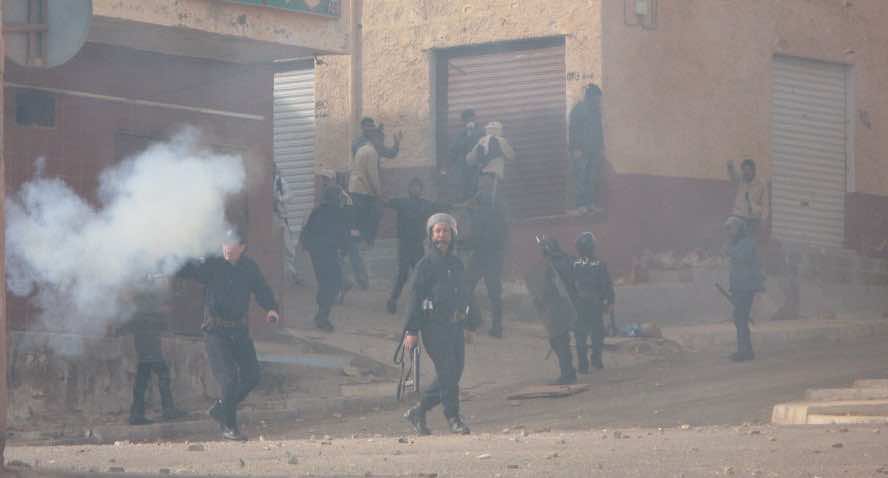مواجهات طائفية بين "مزاب" و"العرب" تسقط 19 قتيلا بالجزائر