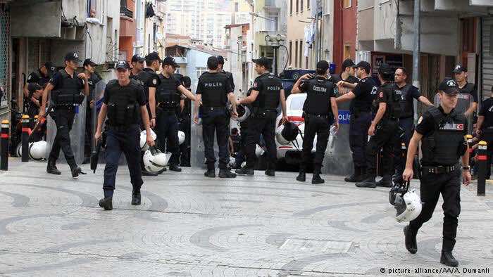 الشرطة التركية تحقق في سرقة جسر تاريخي