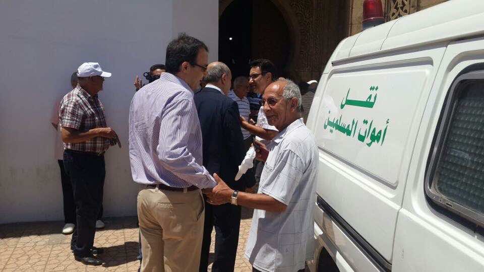 جنازة المساري تجمع الإخوة الأعداء بالاستقلال وبنكيران في مقدمة المشيعين