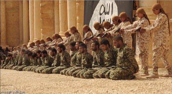 "داعش" يكلف أطفالا بإعدام 25 شخصا في سوريا رميا بالرصاص