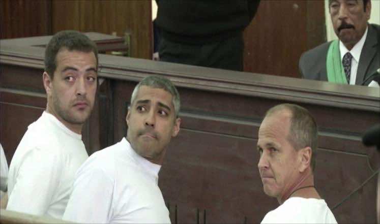 انتقادات واسعة لمصر بعد الحكم على صحفيي "الجزيرة" بـ3 سنوات