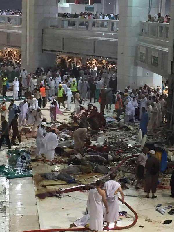 عاجل..62 قتيلا وأزيد من 30 مصابا في حادث سقوط رافعة بالحرم الملكي-فيديو