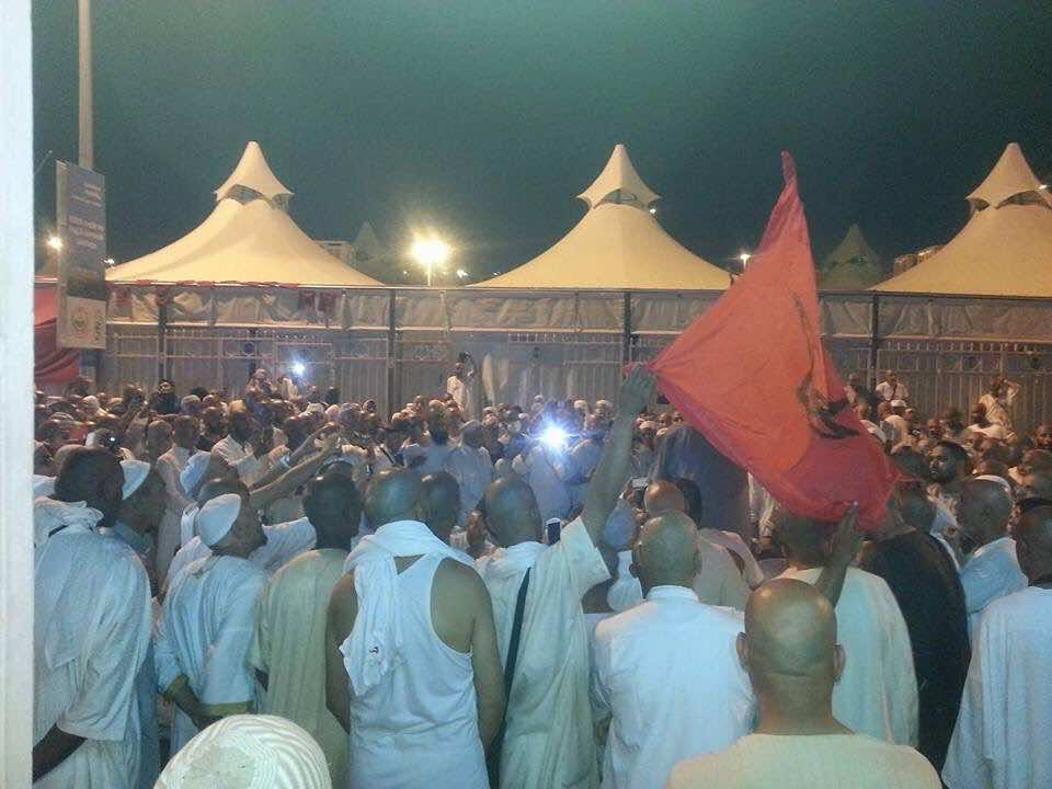 الحجاج المغاربة يخرجون للاحتجاج في منى