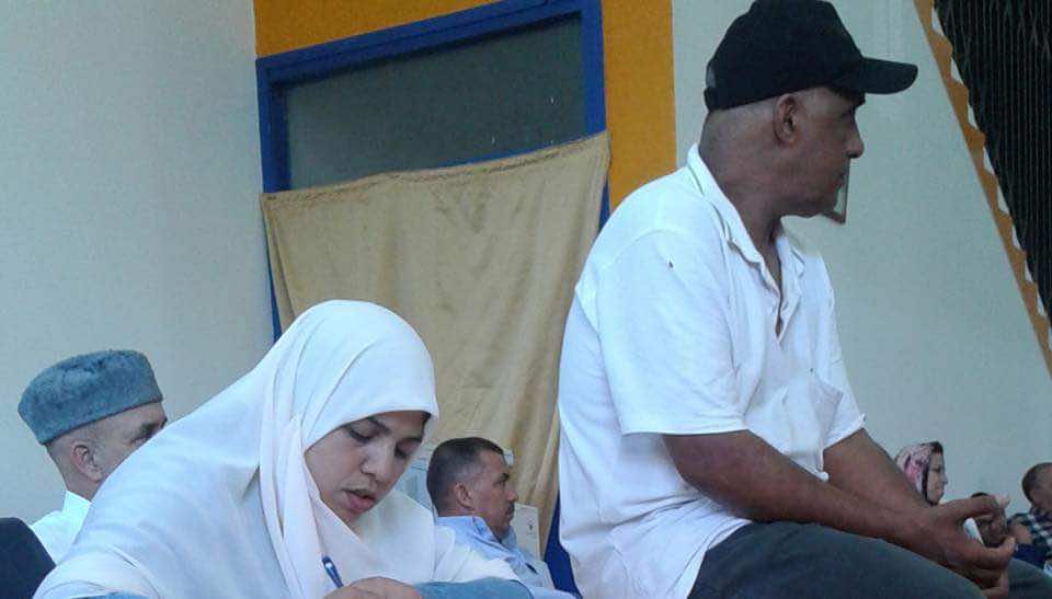 فوضى لمحسوبين على الراضي تعرقل انتخاب رئيس سيدي سليمان-فيديو