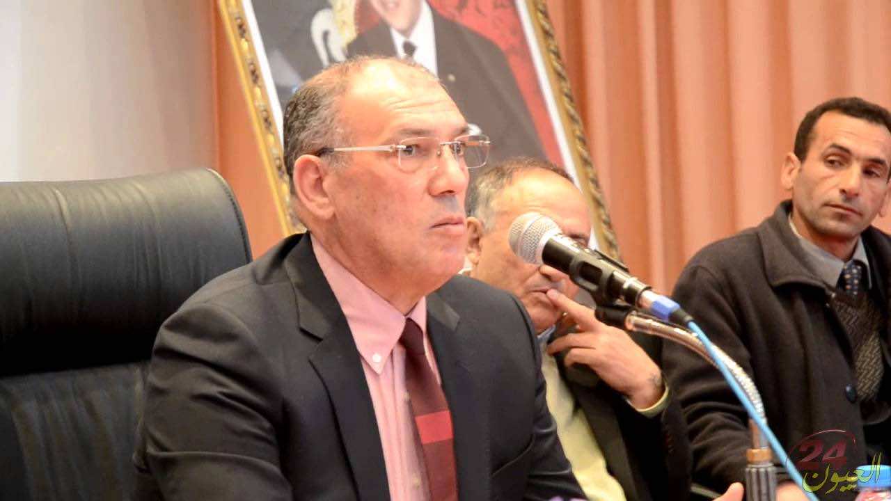 المستشار الذي تسبب في إعفاء عامل تاوريرت ينتخب رئيسا للمجلس الإقليمي