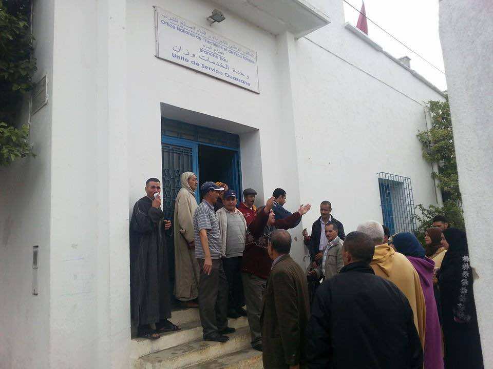 بعد طنجة.. سكان وزان يخرجون للاحتجاج ضد غلاء فواتير الكهرباء