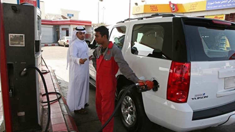 السعودية تدرس لاول مرة رفع الدعم عن أسعار الوقود في السوق المحلية