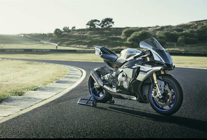 ميفا موتورز تعلن عن طرح ياماها YZF-R1Mبالسوق المغربية !!!