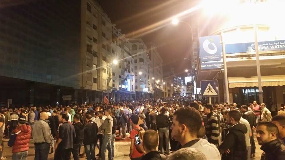 عاجل..مواجهات بين قوات الأمن ومتظاهري مسيرة الشموع في طنجة