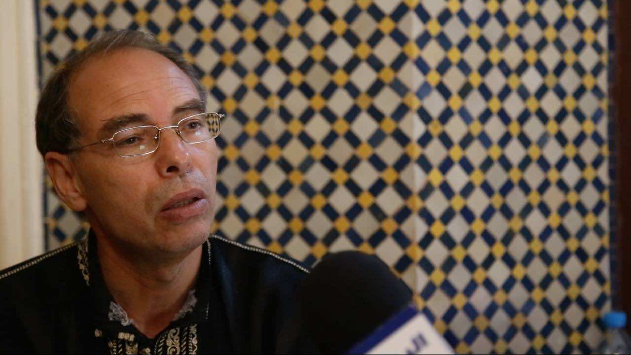 منجب في رسالة للعثماني: كتب عني 30 مقالا تشهيريا فقط لحديثي عن خروقات قضية بوعشرين