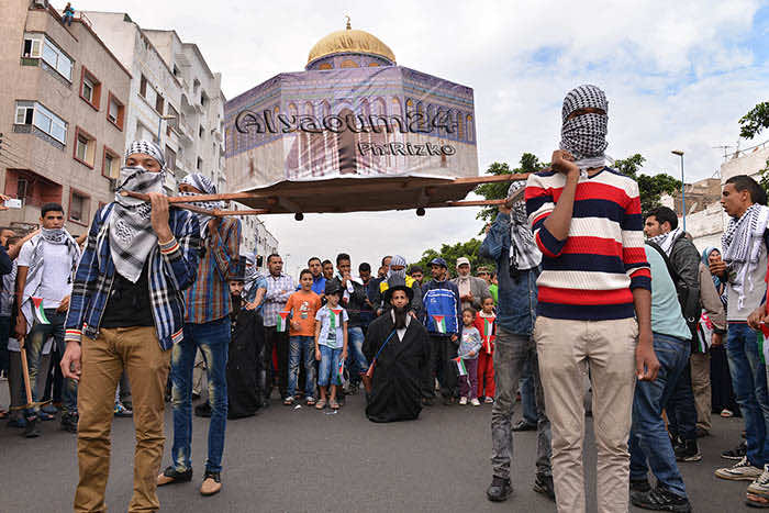 الإسلاميون يتقدمون مسيرة للتضامن مع فلسطين-صور