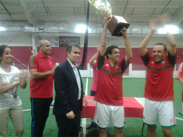 مغاربة فيلاديلفيا يتوجون بلقب كأس العالم لمغاربة العالم بأولاندو