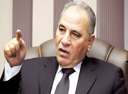 وزير العدل المصري يصف الاخوان ب"الإرهابيين"ويهاجم مسانديهم بحضور الرميد