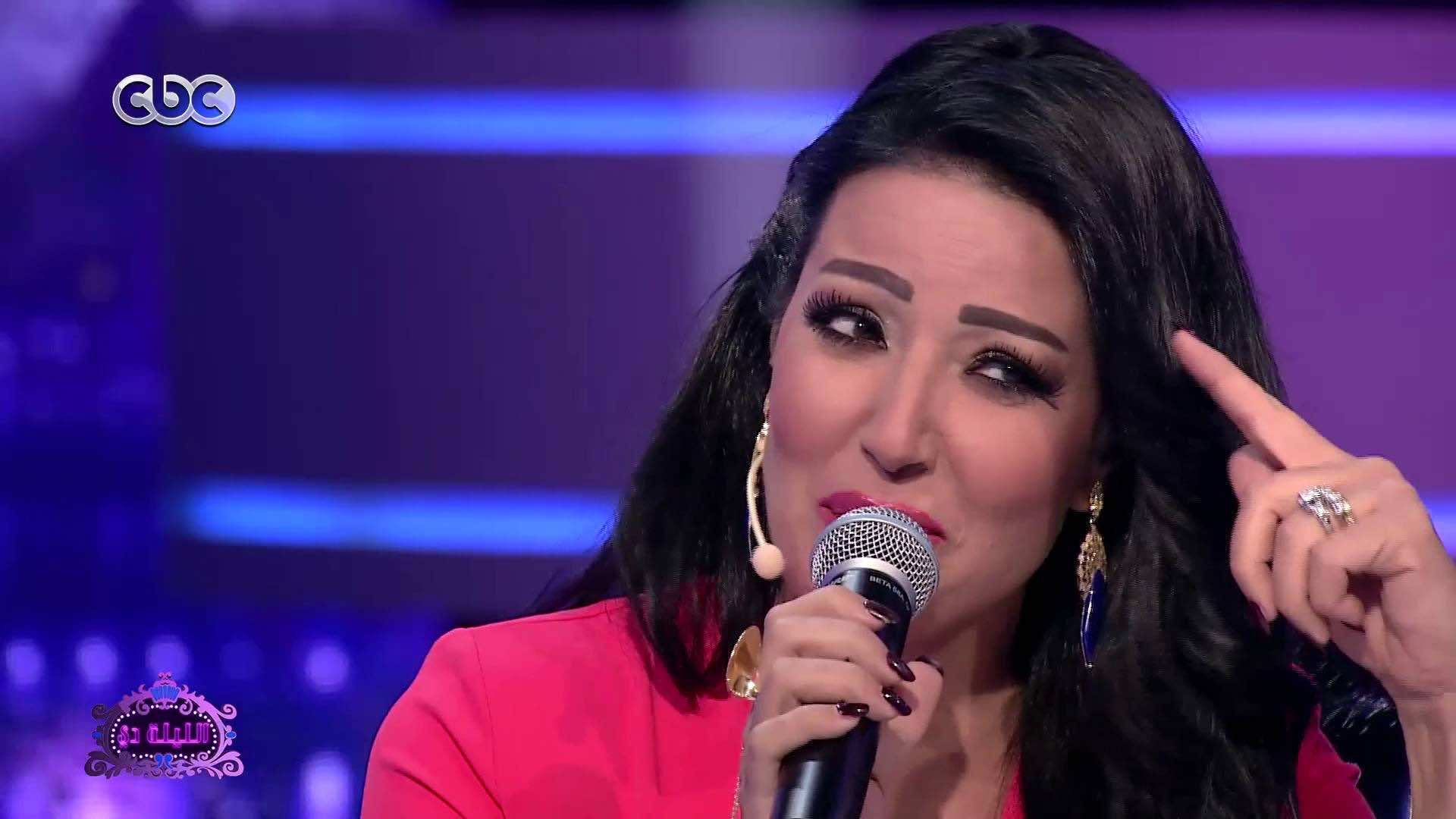 إدخال الفنانة سمية الخشاب للعناية المركزة