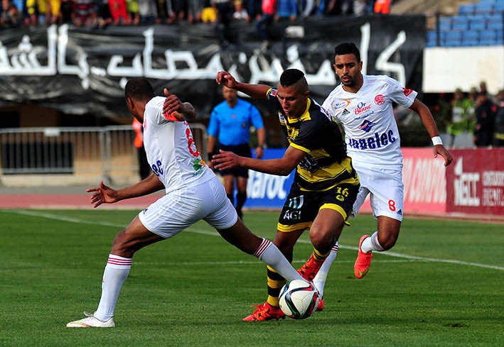 الطاقم الطبي للوداد يرفع اللبس عن إصابة الهجوج والحداد