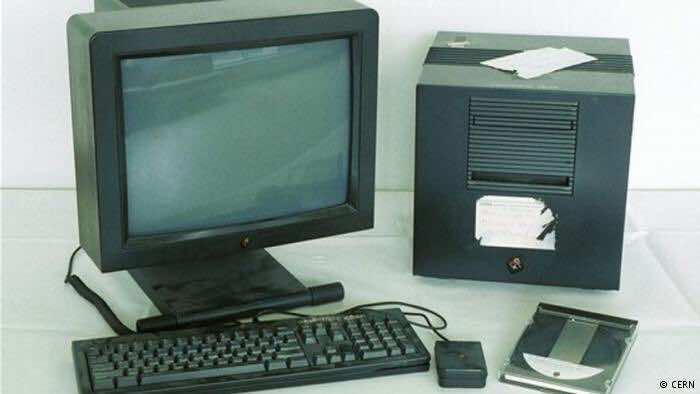 25 عاما على إنشاء أول صفحة إنترنت في العالم..هكذا بدأت القصة!