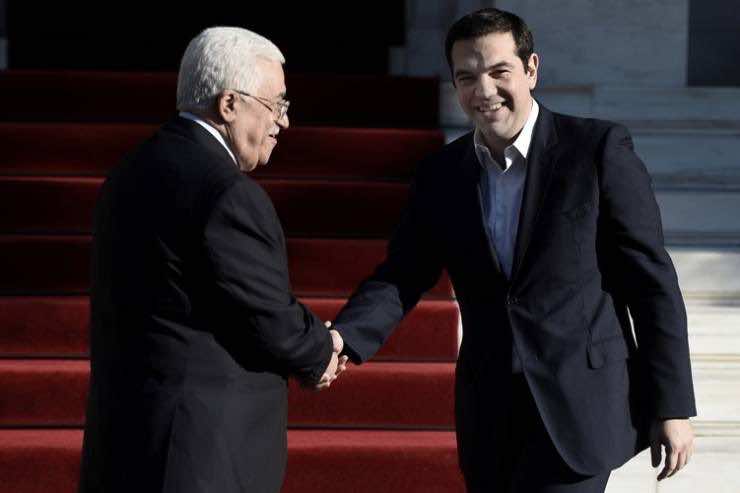 البرلمان اليوناني يدعو بالإجماع الحكومة إلى الاعتراف بدولة فلسطين