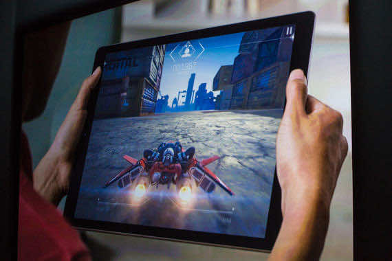 آبل: نظام iOS9.2 قد يُعالج مشكلة توقف آيباد برو عن العمل