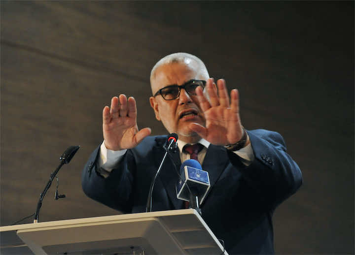 "بنكيران: "خلفان صكع وزعزعني وكان نذير شؤم علينا بوفاة بها