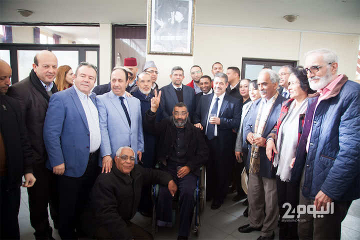 الفاسي يتخلى عن صفة زعيم "بلا هوادة" ويعلن نهاية الصراع مع شباط