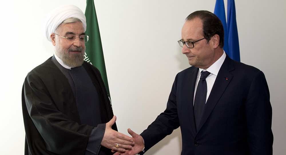 إلغاء غذاء عمل بين هولاند وروحاني بسبب الخمر ضمن قائمة المشروبات
