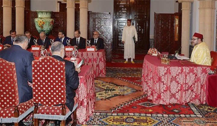 هذه أسماء بعض السفراء الجدد..أميرة وإسلامي ويساريون في اللائحة