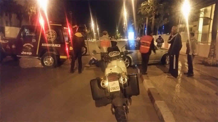 عاجل...سيارة تسير بسرعة جنونية تقتل شرطيا بسطات-فيديو